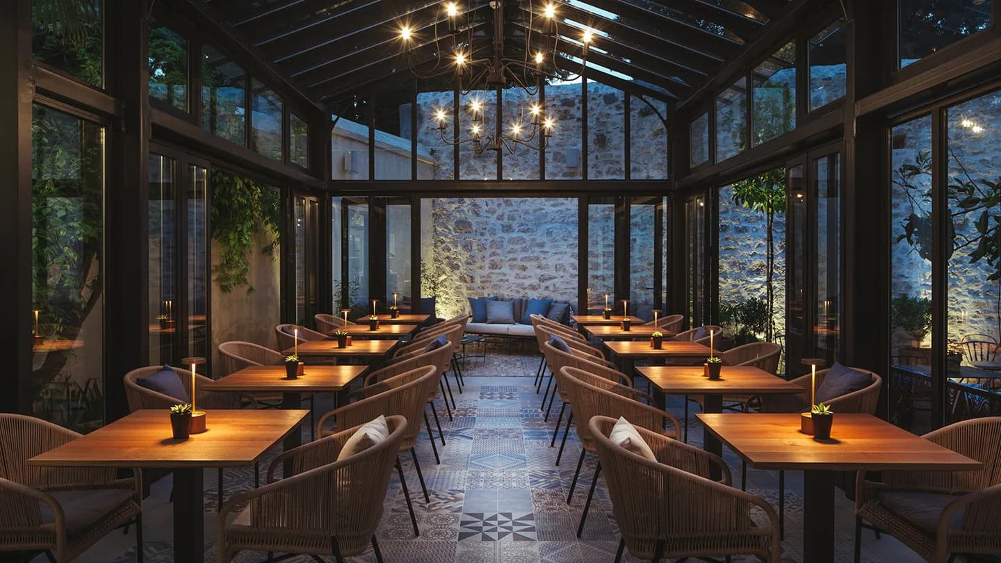 Almayer Art & Heritage Hotel