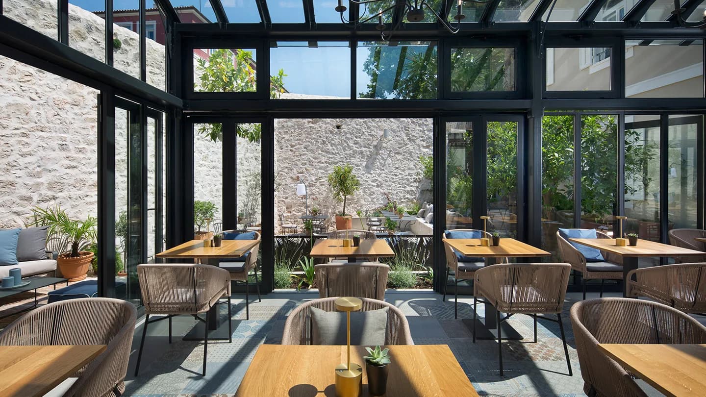 Almayer Art & Heritage Hotel