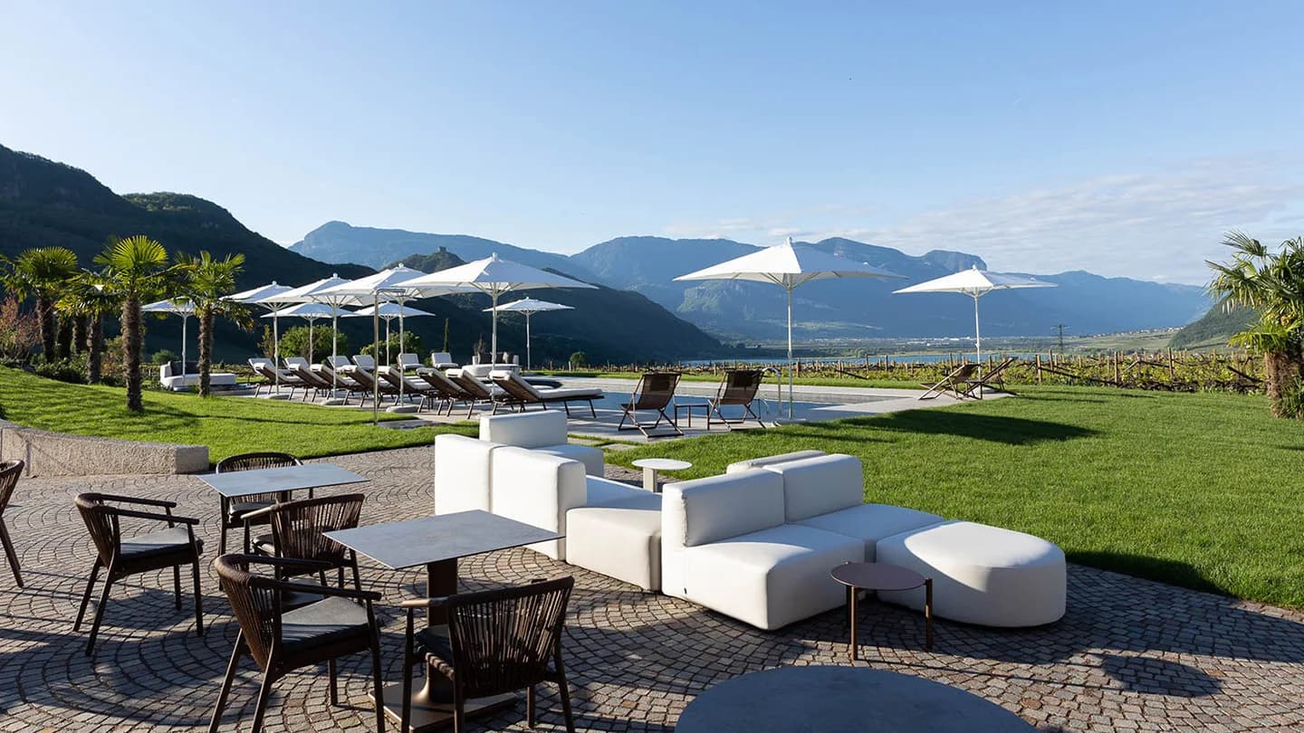 Battisti Suites