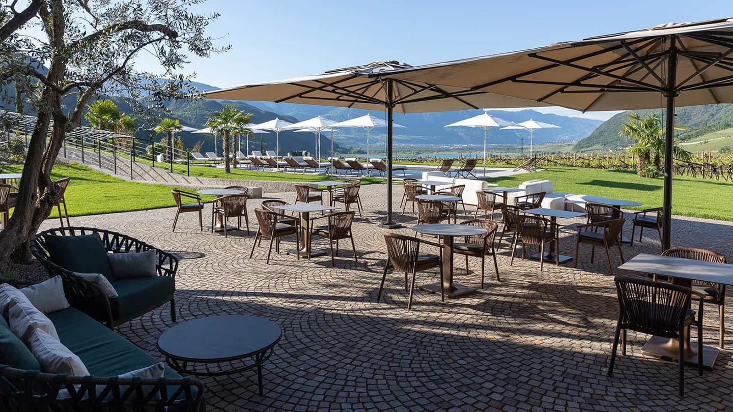 Battisti Suites