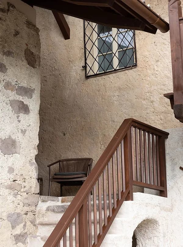 Battisti Suites
