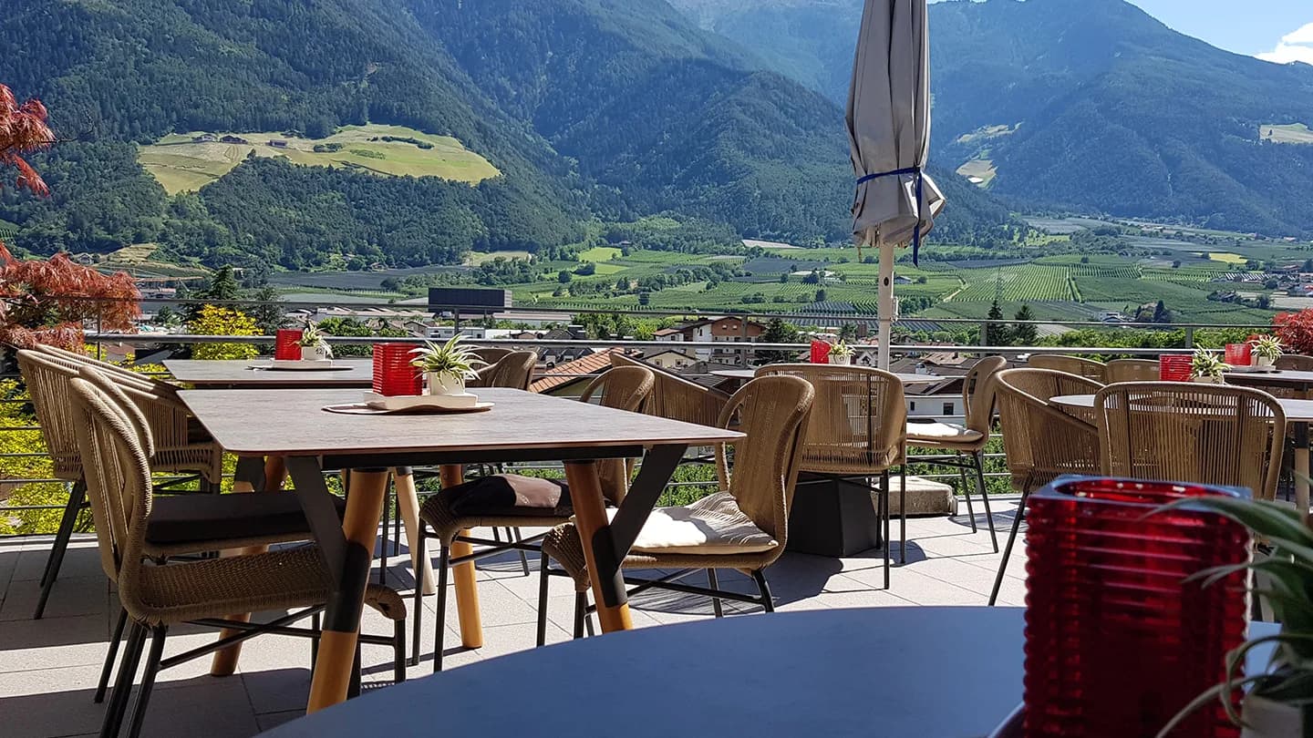 LINDENHOF RESORT, NATURNO